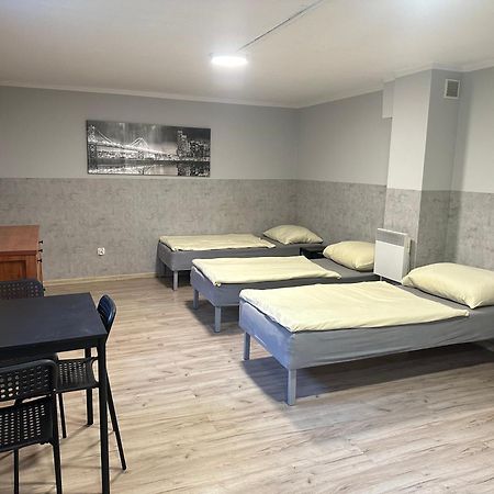 Hgs Home Noclegi Pracownicze Parking , Lazienki Gorzów Wielkopolski Eksteriør bilde