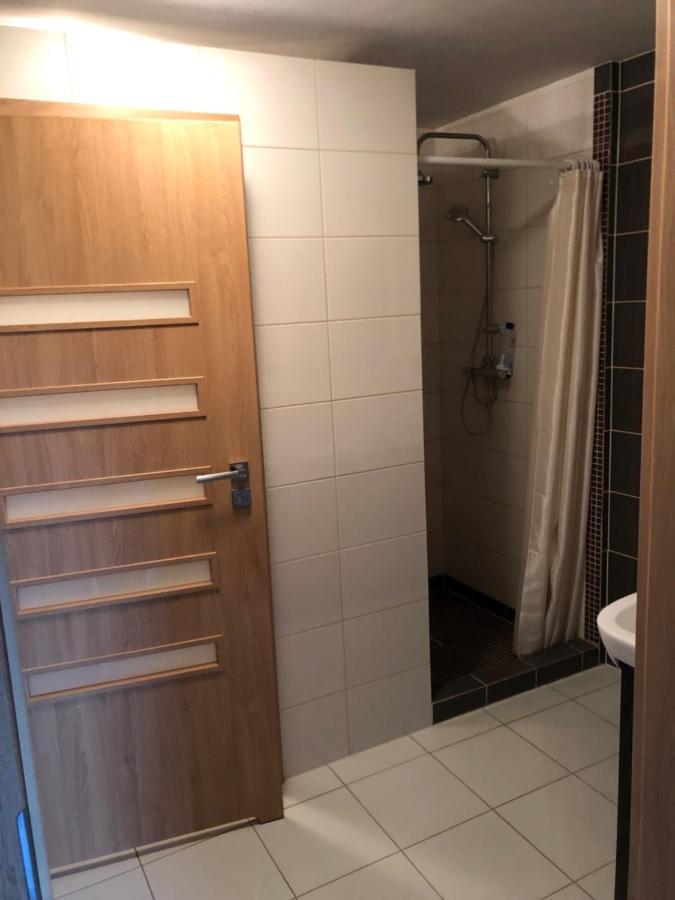 Hgs Home Noclegi Pracownicze Parking , Lazienki Gorzów Wielkopolski Eksteriør bilde